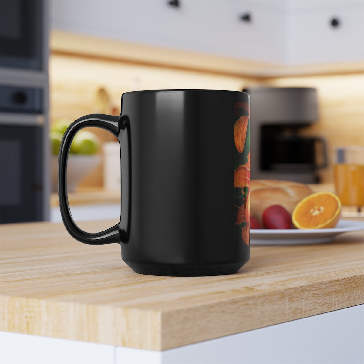 Tiger Lily Black Mug, 15oz